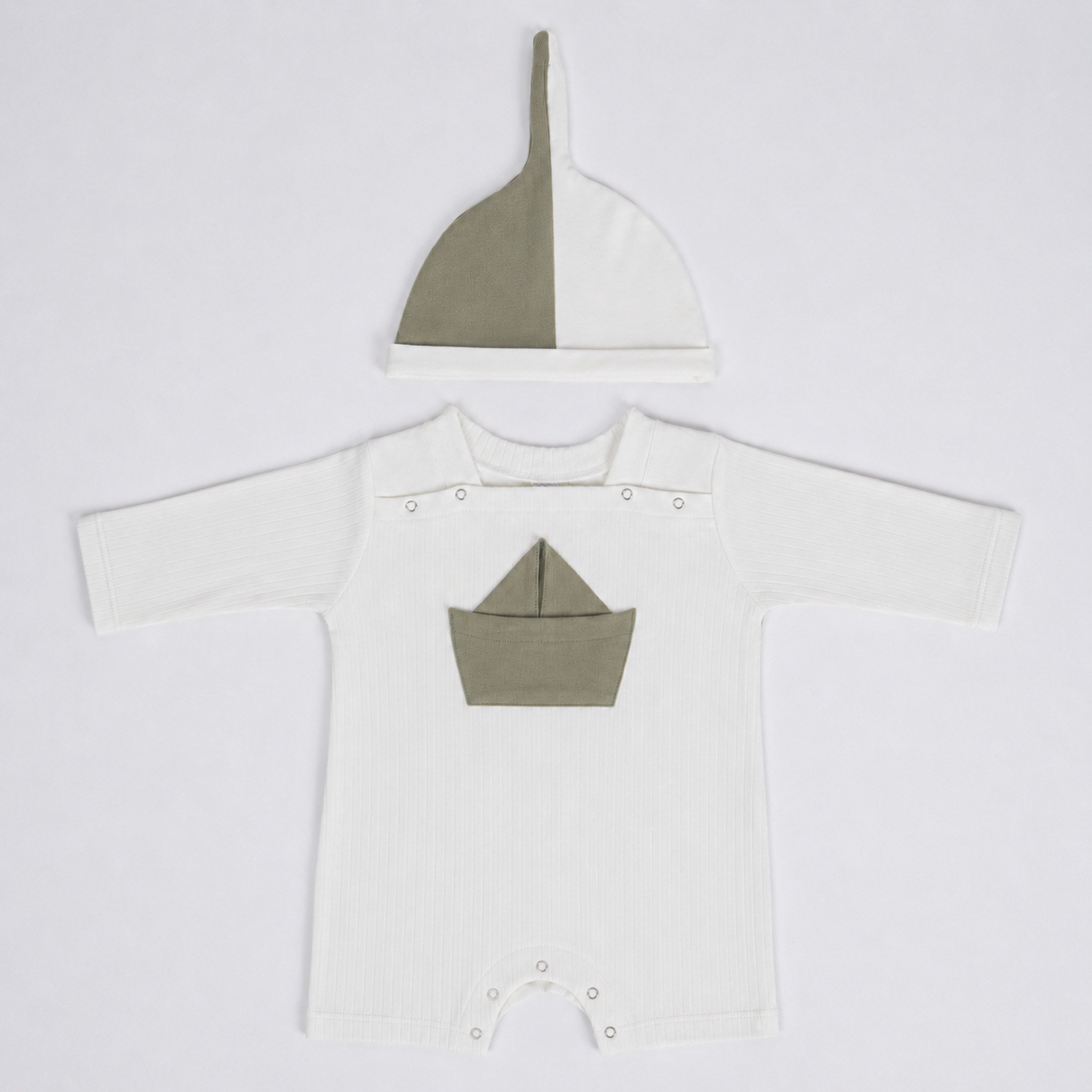 tiny sailor - white (3)