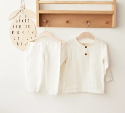 Soft shapes & clean lines